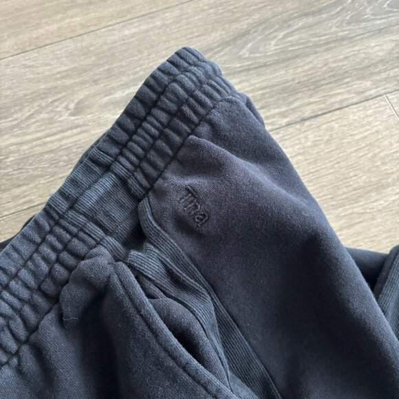 Aritzia TNA Cozy AF Perfect Sweatpant - Picture 9 of 12